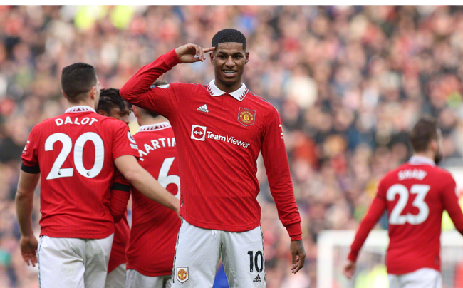 比赛风格对 比赛风格对